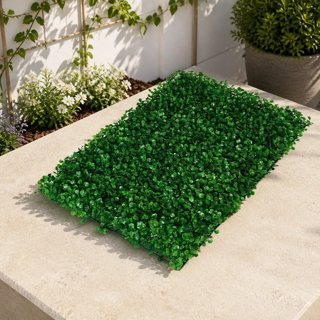 Artificial Hedge Panel