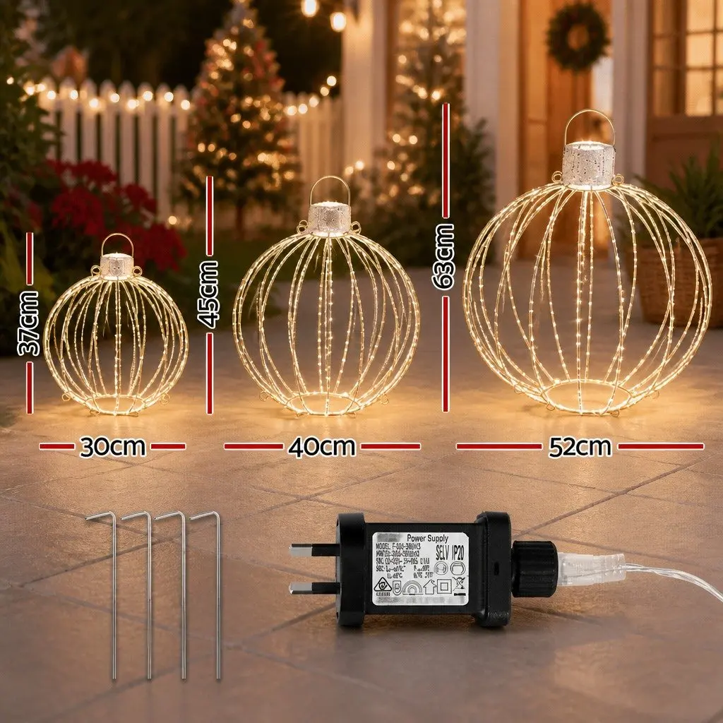 Christmas Light Set 320 LED Lights 3 Decorative Ball Designs Gold