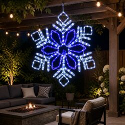 Friendly Christmas Lights with 304 Multicoloured LEDs