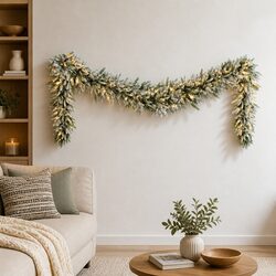 A Friendly 3M Christmas Garland for Your Holiday Cheer